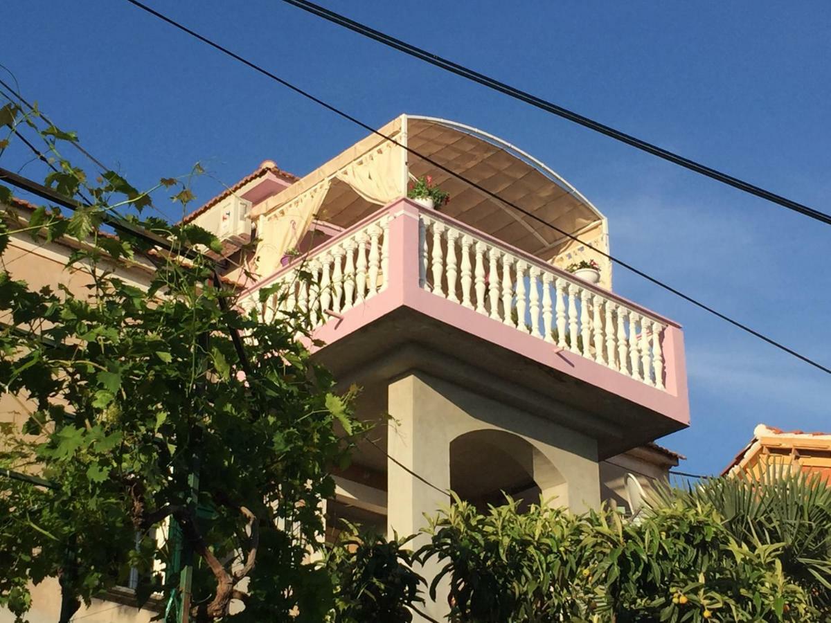 שיבניק Apartment Lorena מראה חיצוני תמונה
