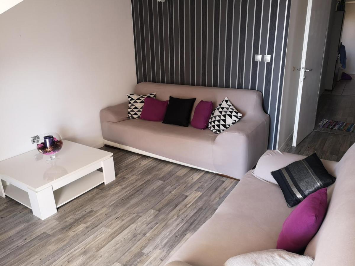 שיבניק Apartment Lorena מראה חיצוני תמונה